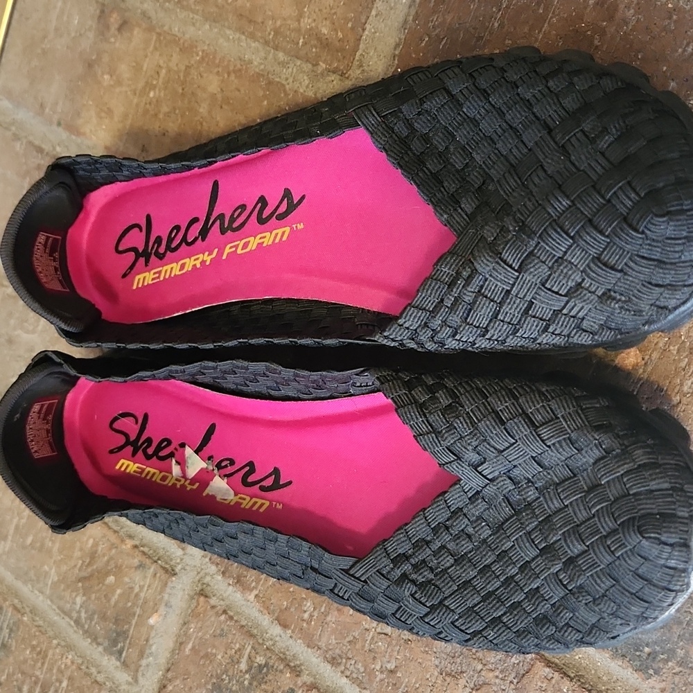 Skechers Woven Lightweight Memory Foam Slip On Sneakers Never Worn Size 7.5 NWOT - Picture 2 of 10